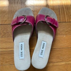 Steve Madden Fuchsia Buckle Sandals